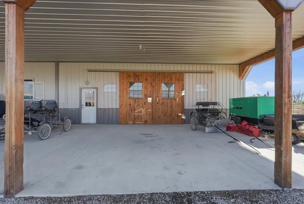 56257 Hillside Road St Ignatius MT 59865