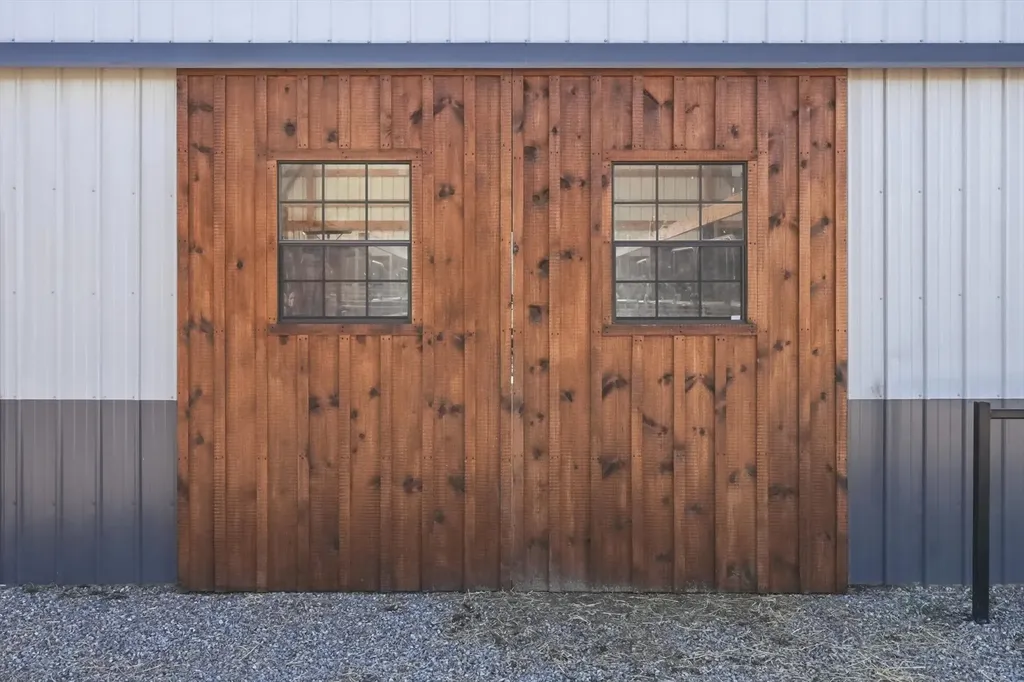 56257 Hillside Road St Ignatius MT 59865