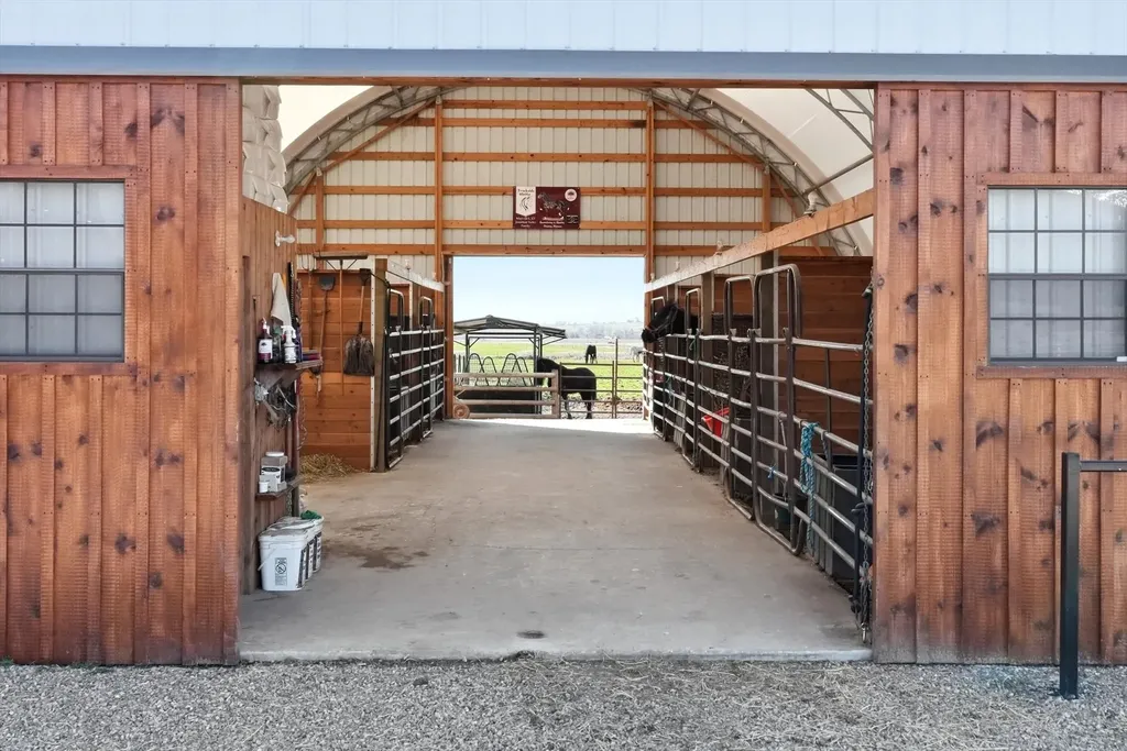 56257 Hillside Road St Ignatius MT 59865