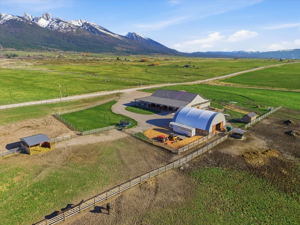 56257 Hillside Road St Ignatius MT 59865
