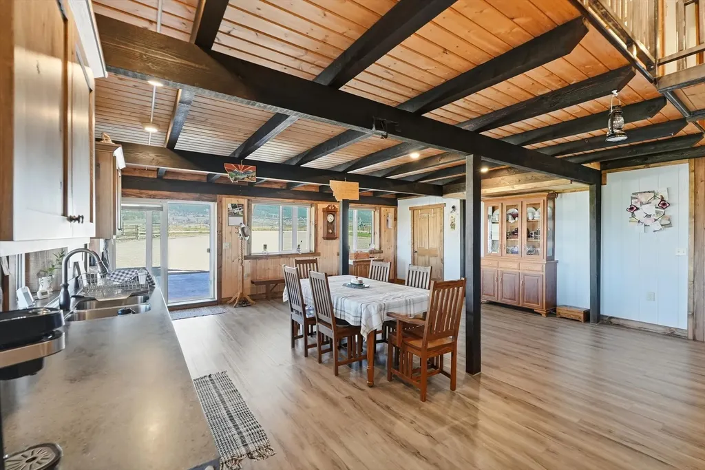 56257 Hillside Road St Ignatius MT 59865