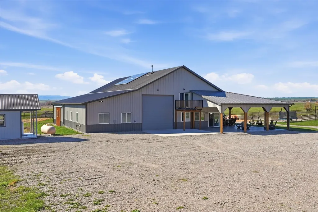 56257 Hillside Road St Ignatius MT 59865