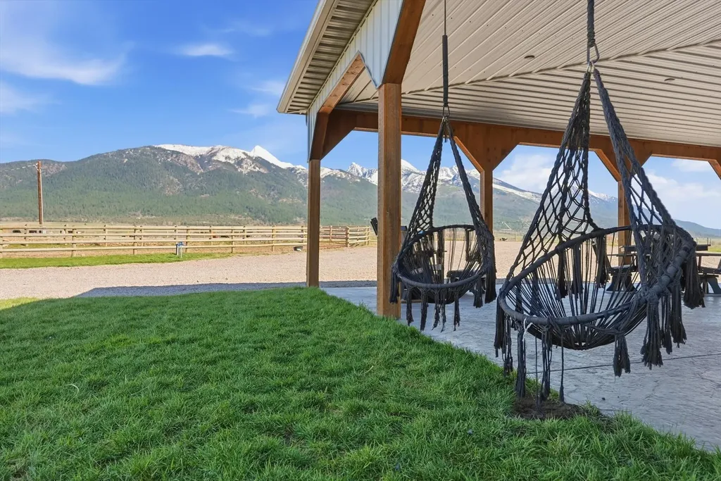 56257 Hillside Road St Ignatius MT 59865