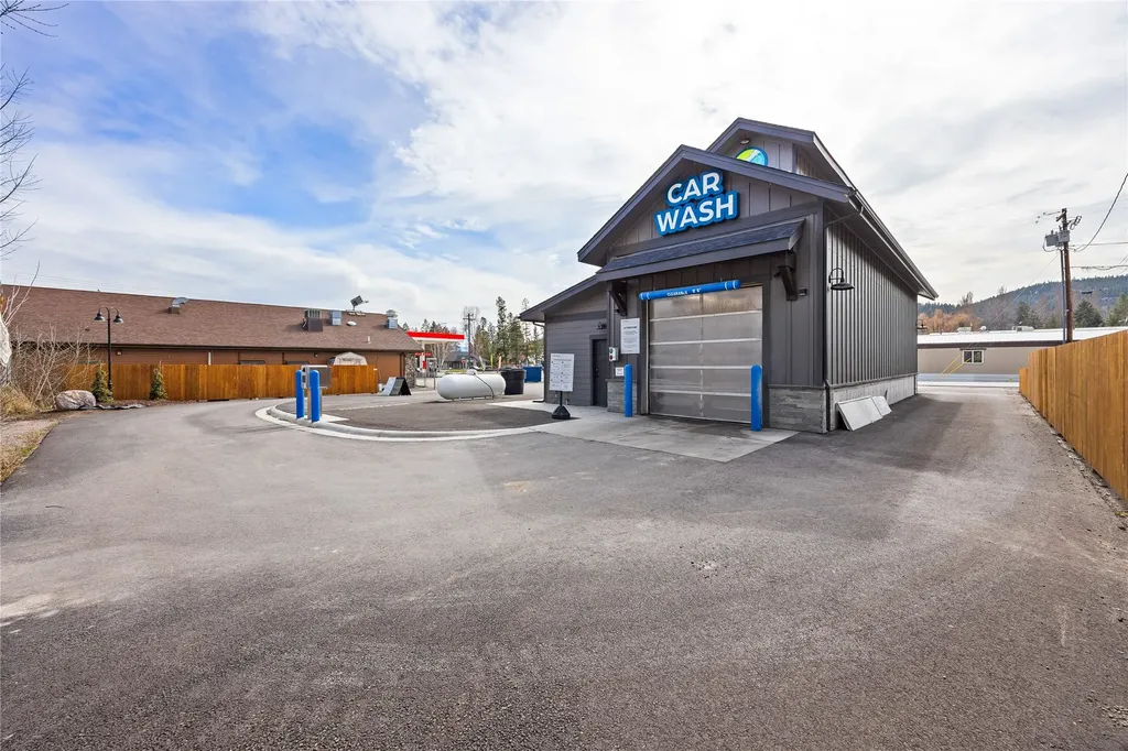 119 Stoner Creek Road Lakeside MT 59922