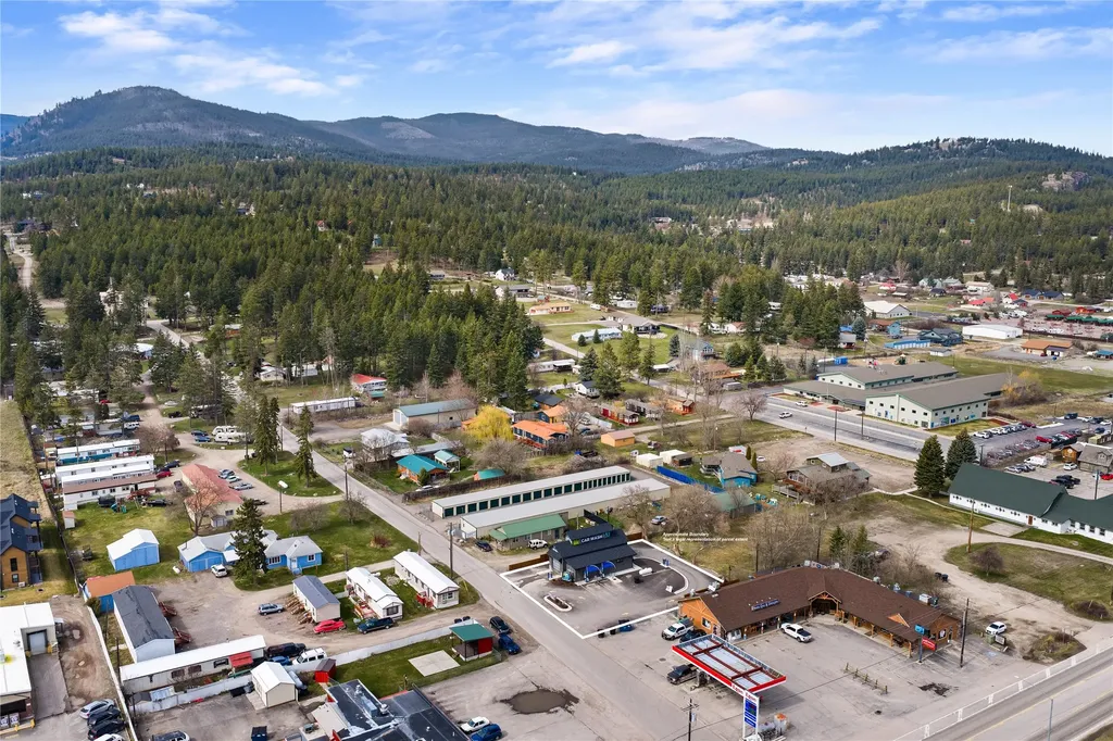 119 Stoner Creek Road Lakeside MT 59922