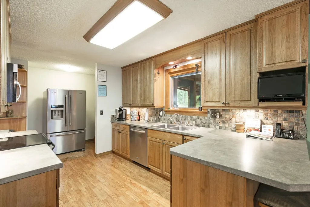 4570 Whitewater Park Potomac MT 59823