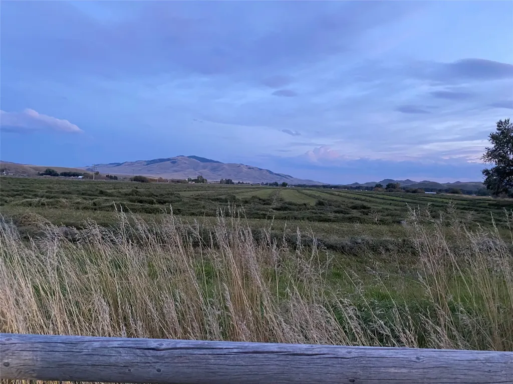 263 W Bovine Way Melrose MT 59743
