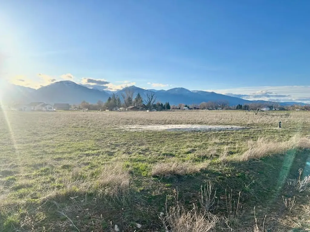 Lot 4 Broken Spoke Road Stevensville MT 59870