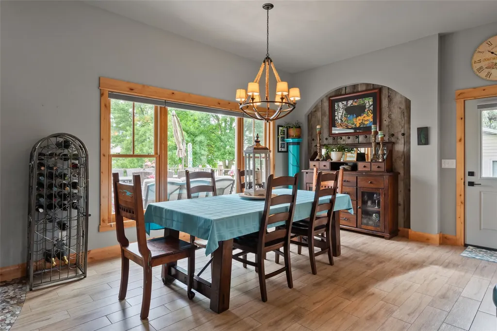 46024 Meadowlark Lane Big Arm MT 59910