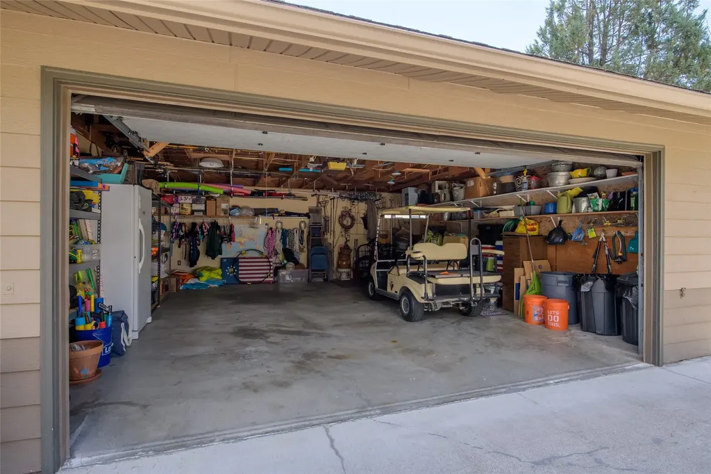 46024 Meadowlark Lane Big Arm MT 59910