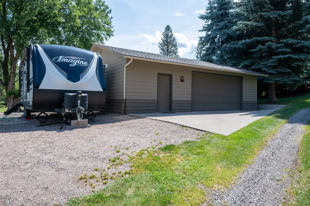 46024 Meadowlark Lane Big Arm MT 59910