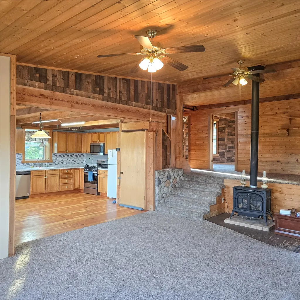 210 Friendspring Road Whitehall MT 59759