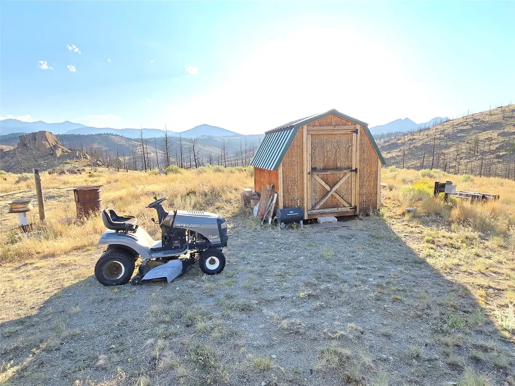 210 Friendspring Road Whitehall MT 59759