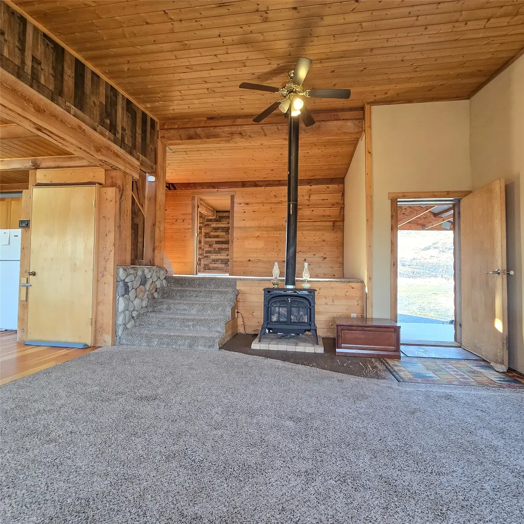 210 Friendspring Road Whitehall MT 59759