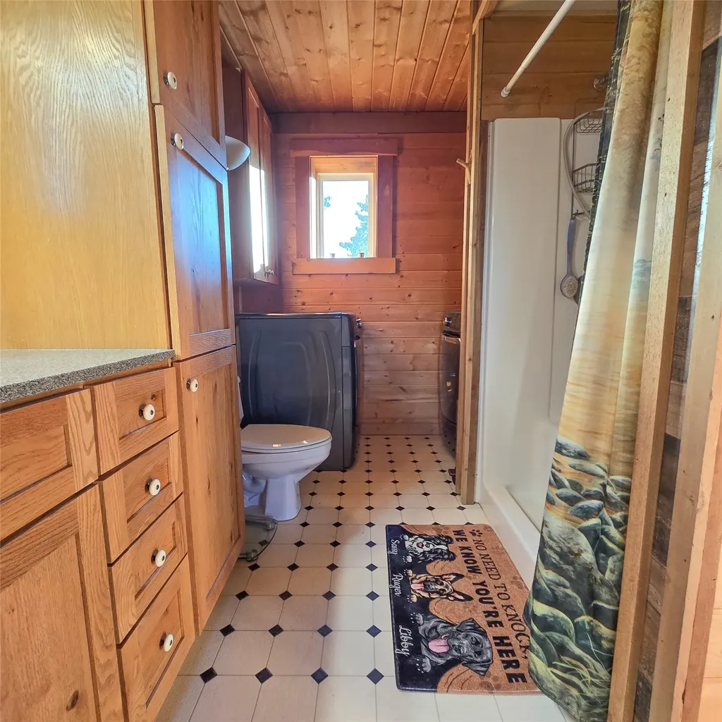 210 Friendspring Road Whitehall MT 59759