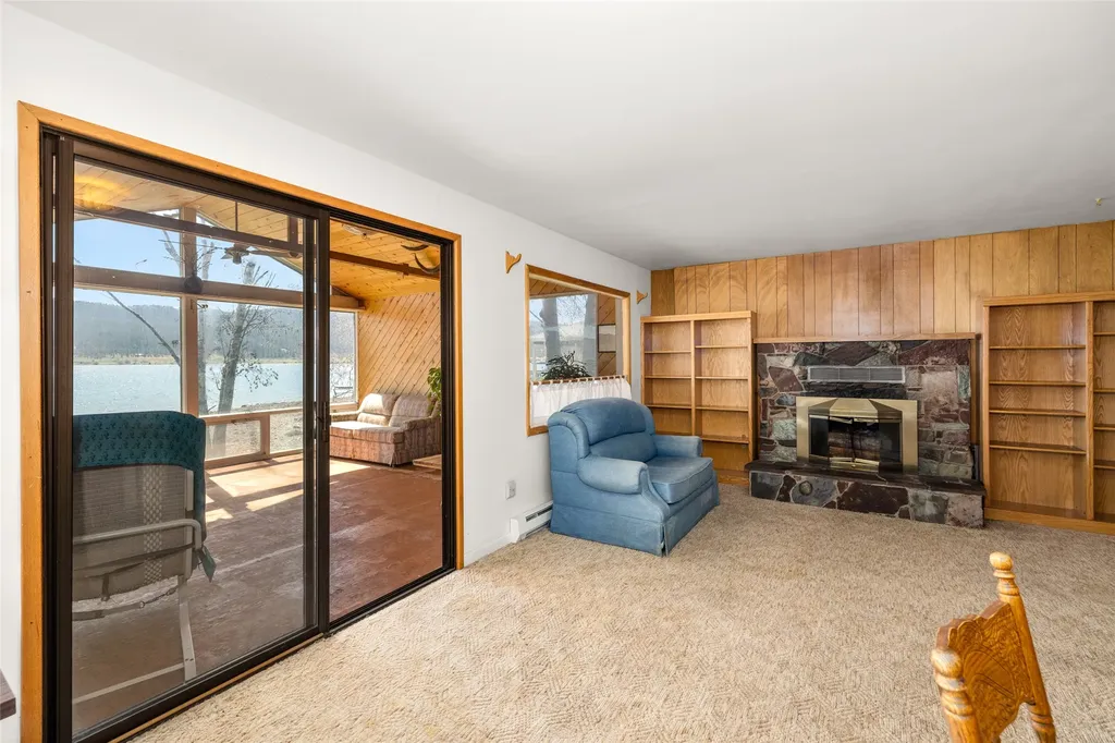 46415 Grants Lane Elmo MT 59915