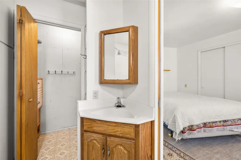 46415 Grants Lane Elmo MT 59915