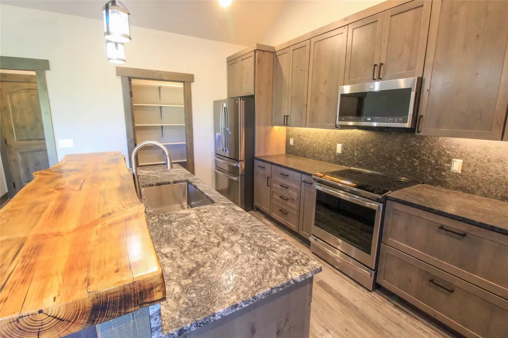 97 Great Bear Lane Columbia Falls MT 59912
