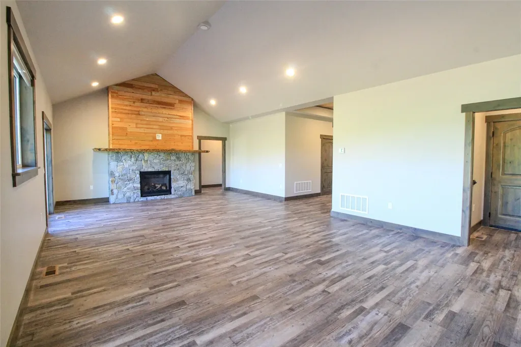 97 Great Bear Lane Columbia Falls MT 59912
