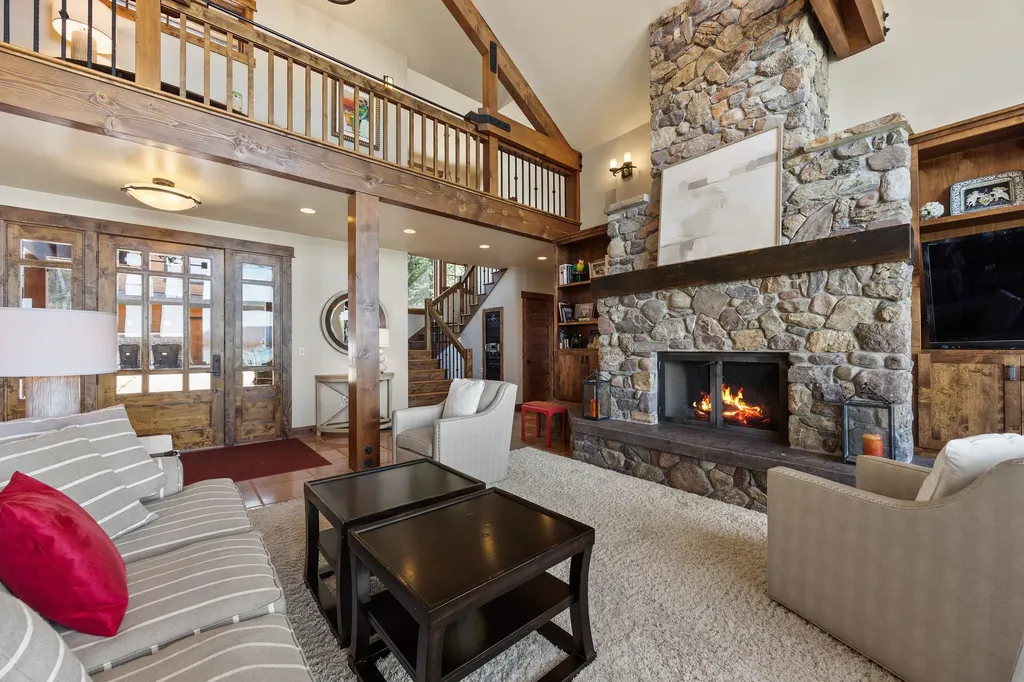 34471 Staves Lane Polson MT 59860