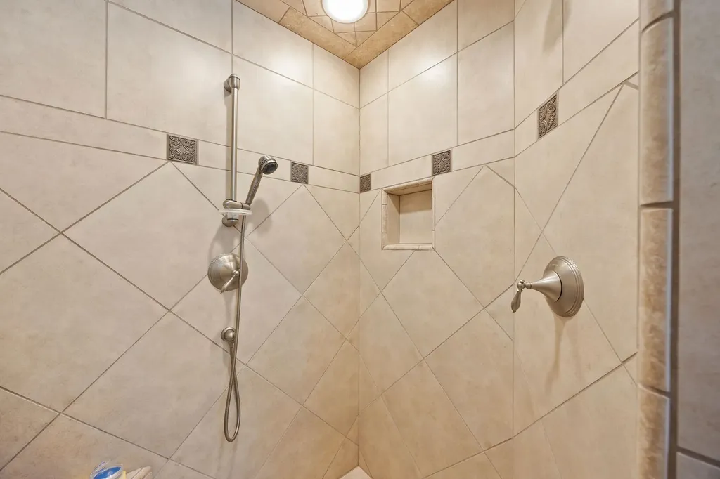 34471 Staves Lane Polson MT 59860