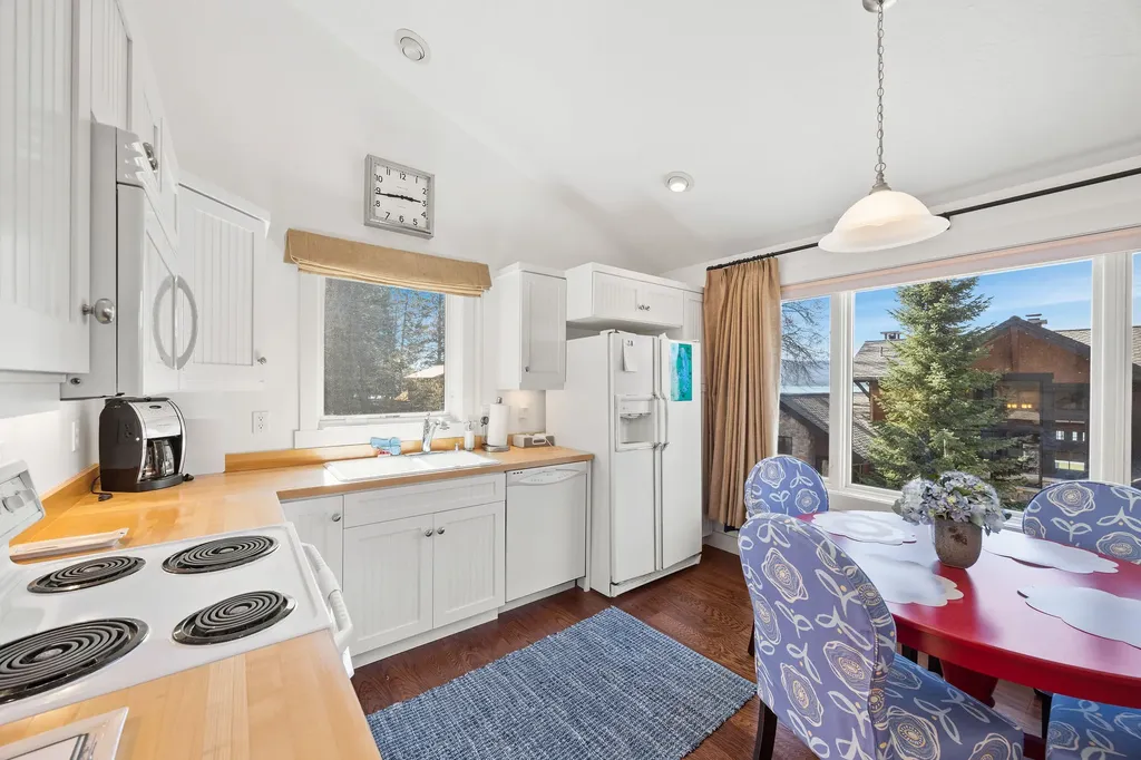 34471 Staves Lane Polson MT 59860