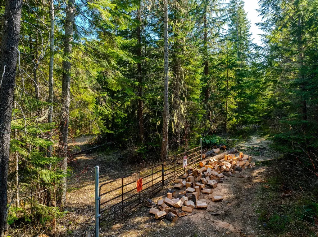 Nhn Pilgrim Creek Road Noxon MT 59853