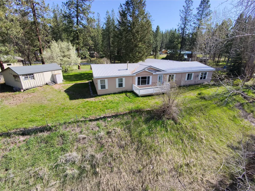 1595 River Bend Road Superior MT 59872