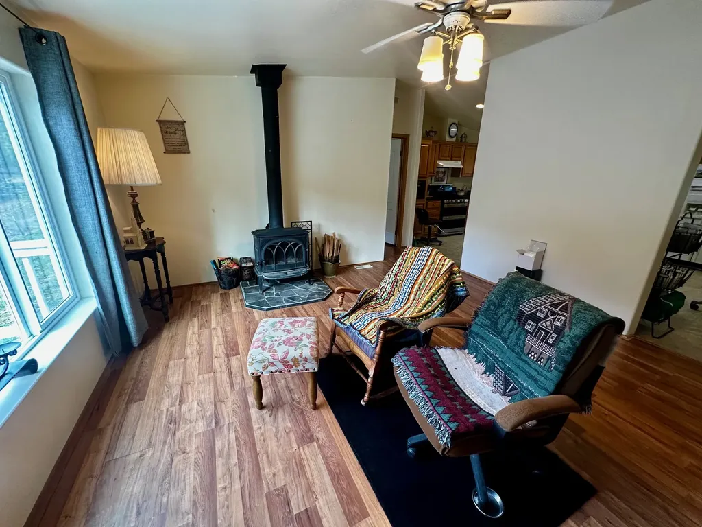 1595 River Bend Road Superior MT 59872