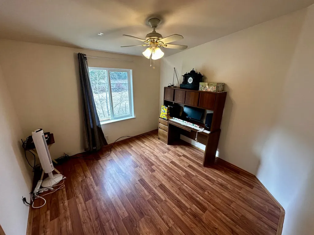 1595 River Bend Road Superior MT 59872