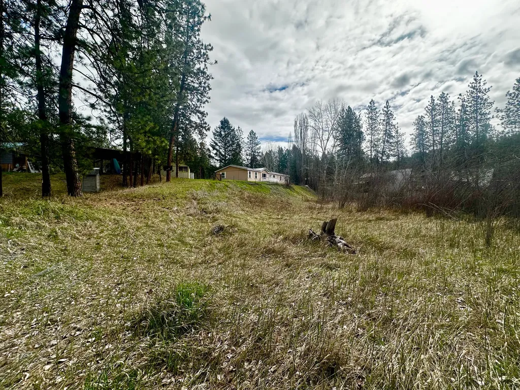 1595 River Bend Road Superior MT 59872