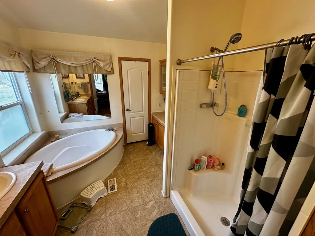 1595 River Bend Road Superior MT 59872