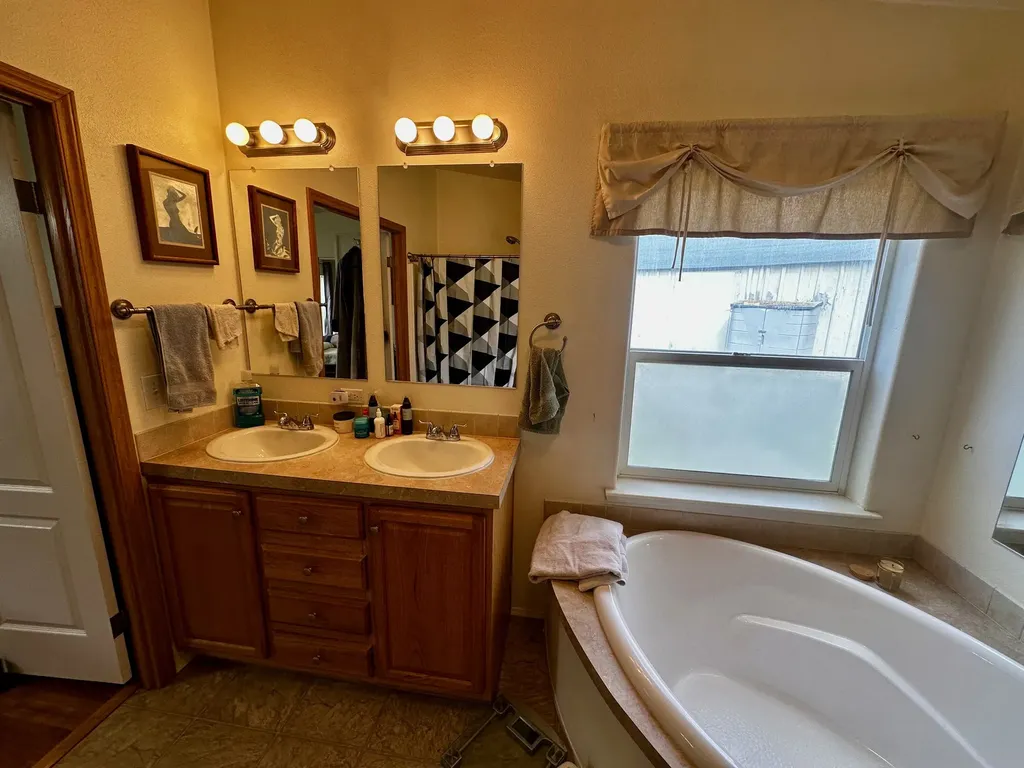 1595 River Bend Road Superior MT 59872