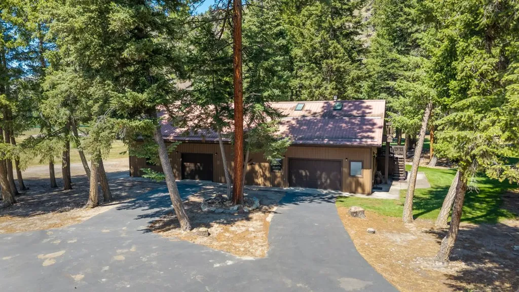 706 Rock Creek Road Clinton MT 59825
