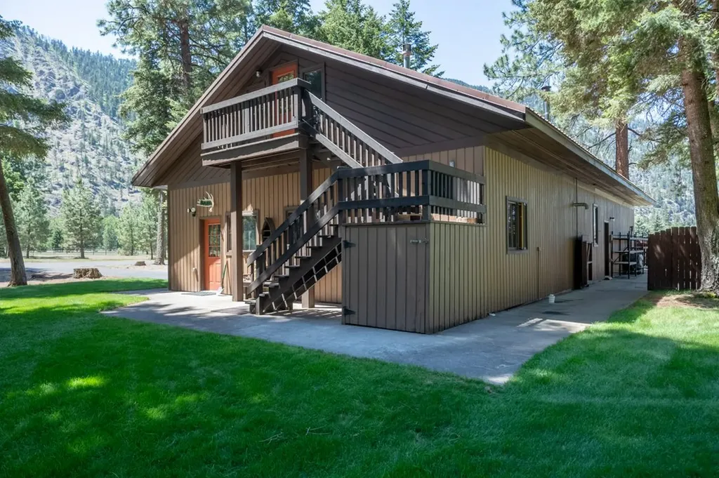 706 Rock Creek Road Clinton MT 59825