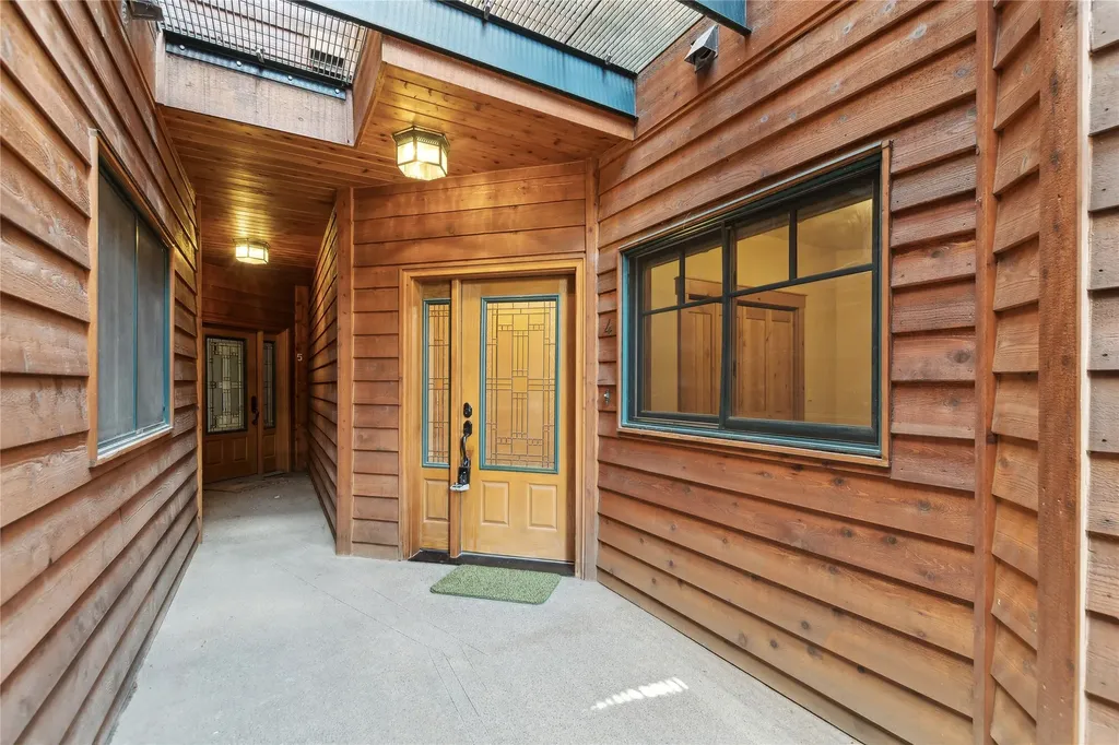 150 Adams Street Lakeside MT 59922