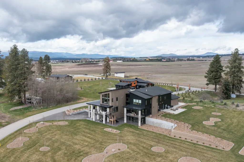 235 Placid Drive Kalispell MT 59901