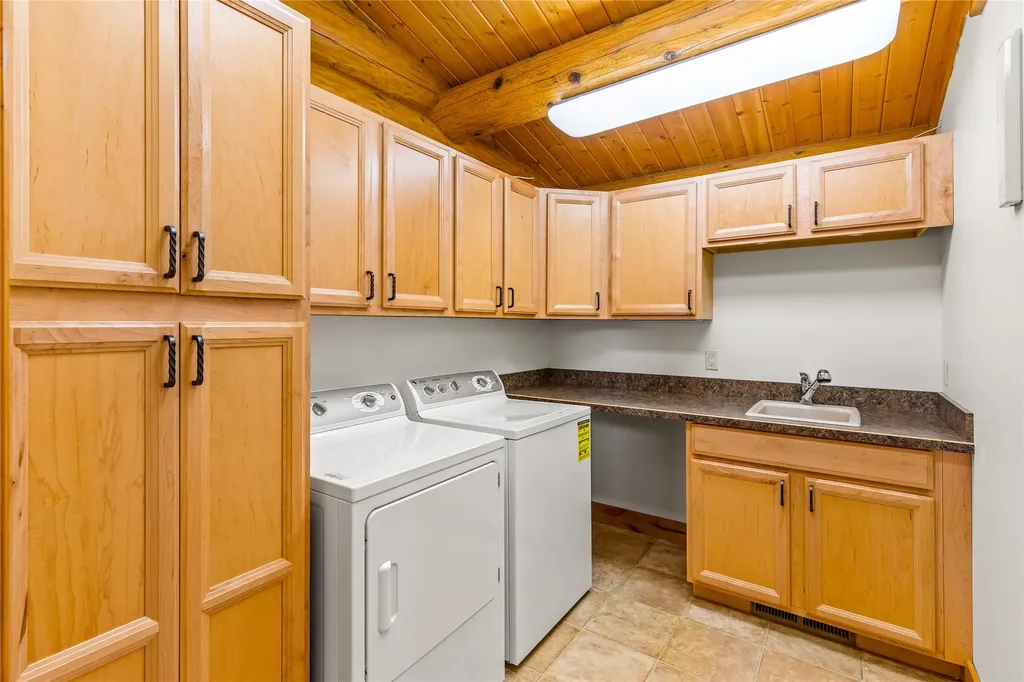 44 Rocky Mountain Drive Lakeside MT 59922