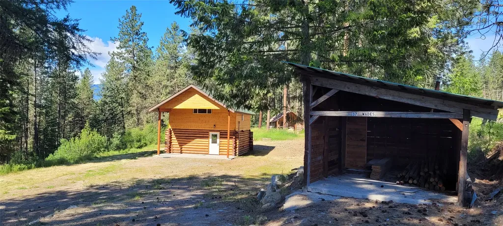 37 Wades Road Libby MT 59923