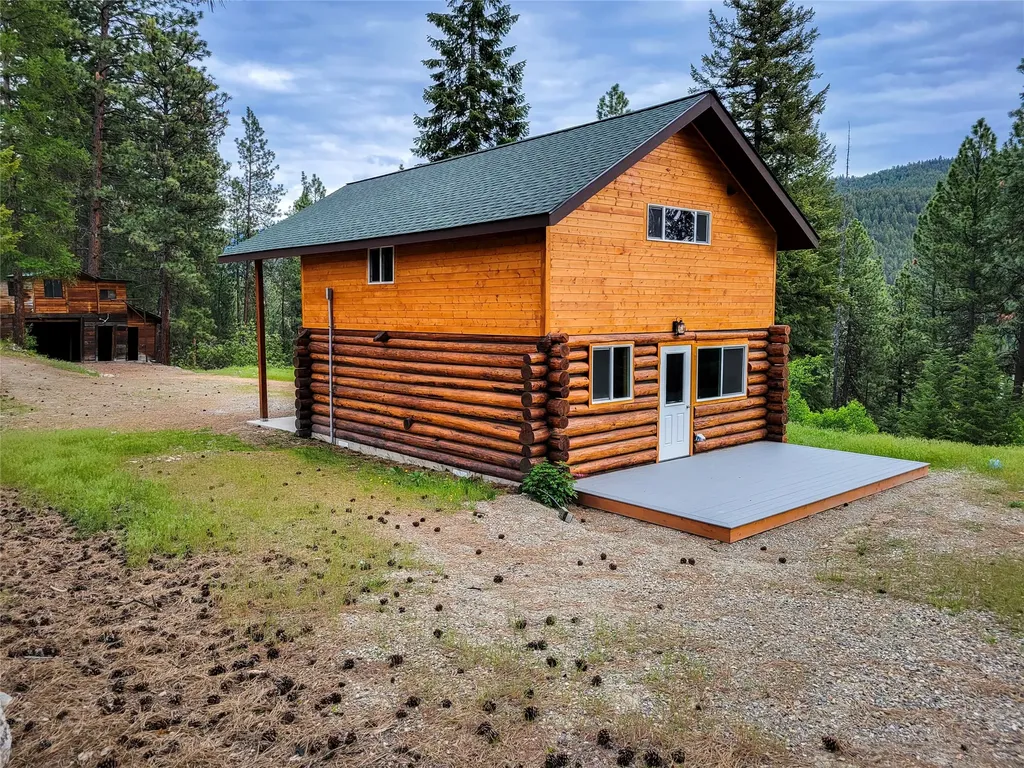 37 Wades Road Libby MT 59923