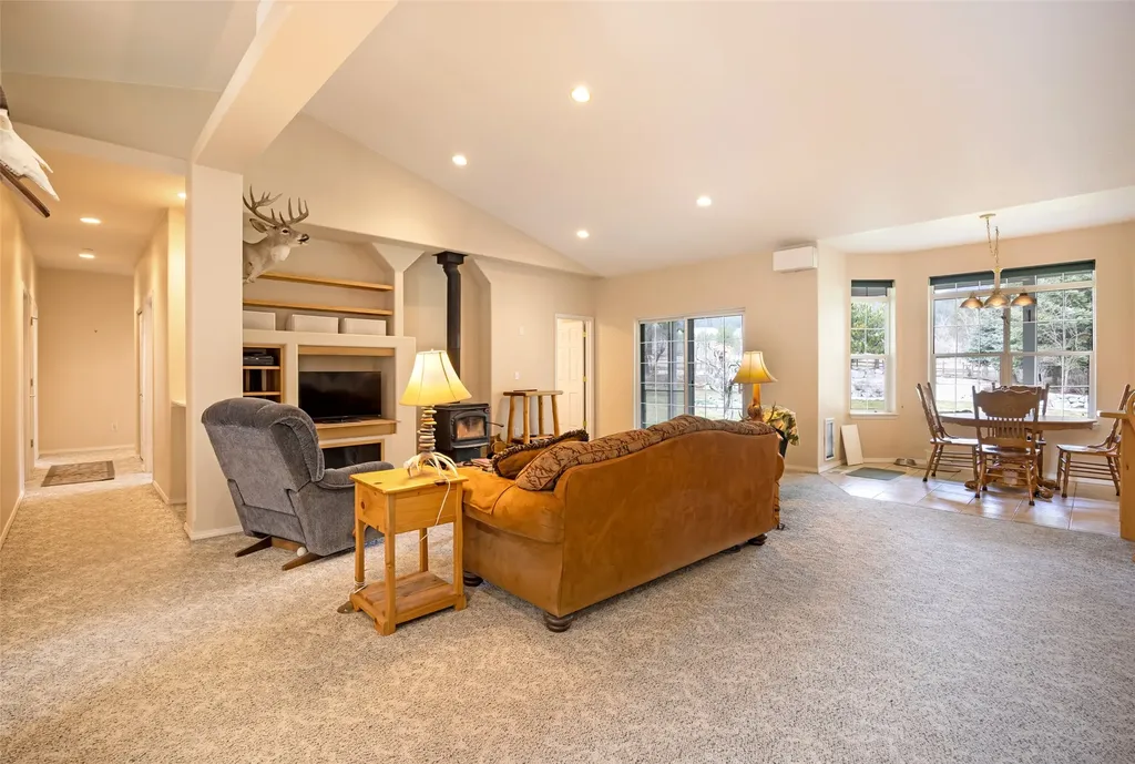 234 Bridle Trail Stevensville MT 59870