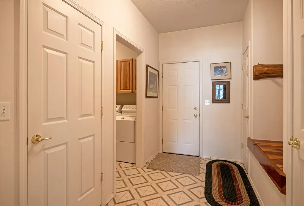 234 Bridle Trail Stevensville MT 59870