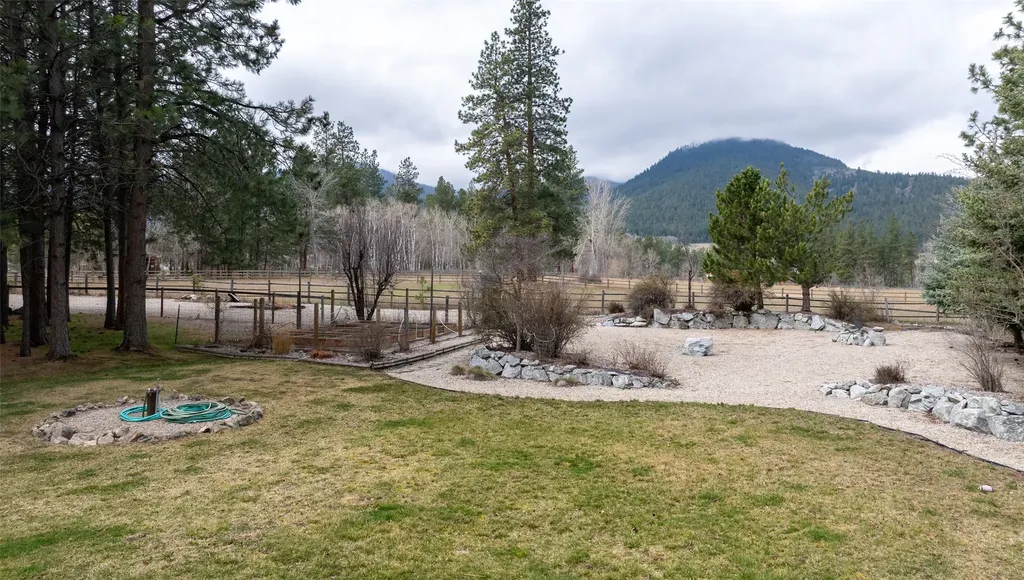 234 Bridle Trail Stevensville MT 59870