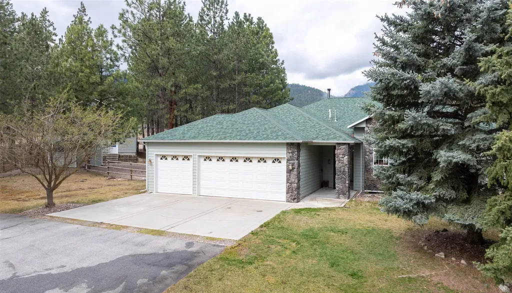 234 Bridle Trail Stevensville MT 59870