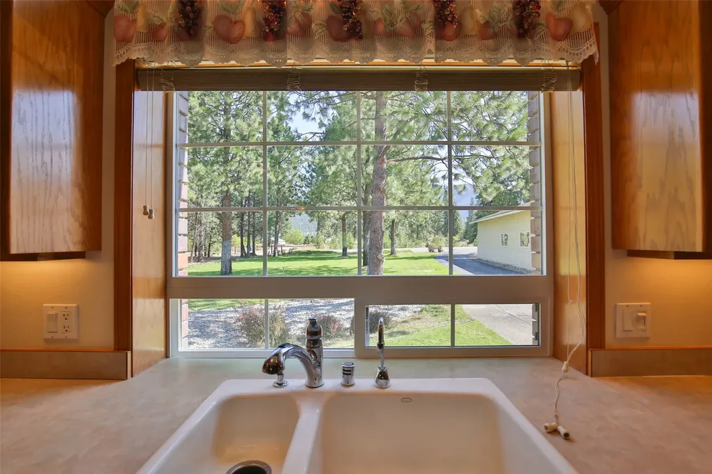 79 W Steam Boat Way Thompson Falls MT 59873