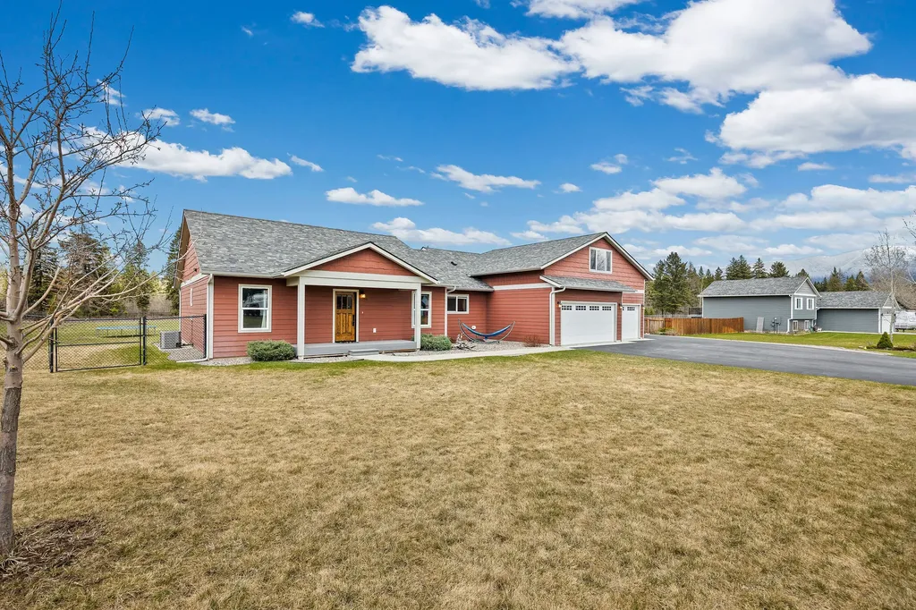 1266 Sawtooth Trail Columbia Falls MT 59912