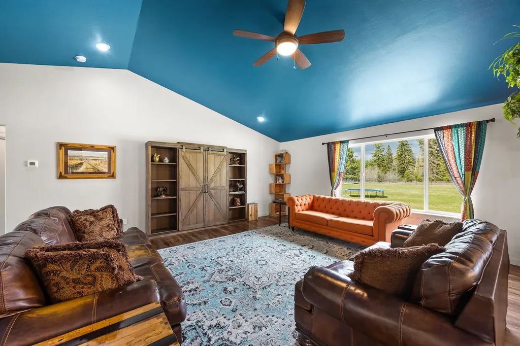 1266 Sawtooth Trail Columbia Falls MT 59912