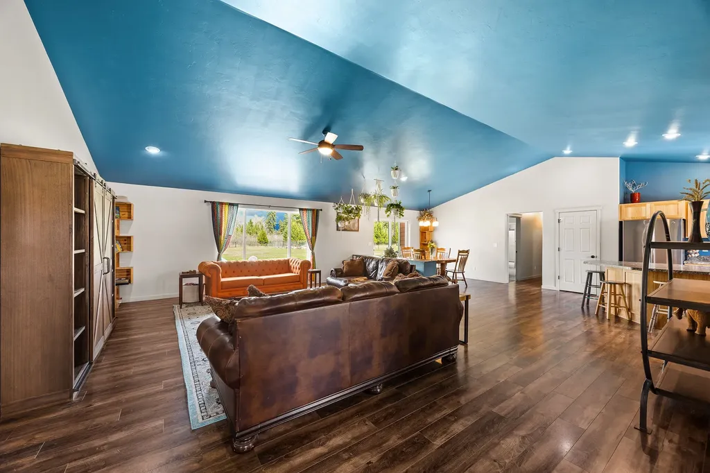 1266 Sawtooth Trail Columbia Falls MT 59912
