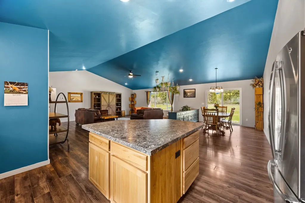 1266 Sawtooth Trail Columbia Falls MT 59912