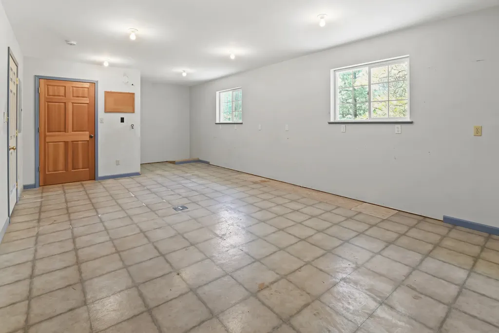 200 Westridge Drive Somers MT 59932